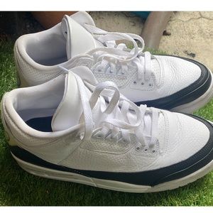 Jordan retro 3 fragment size 7.5 in mens